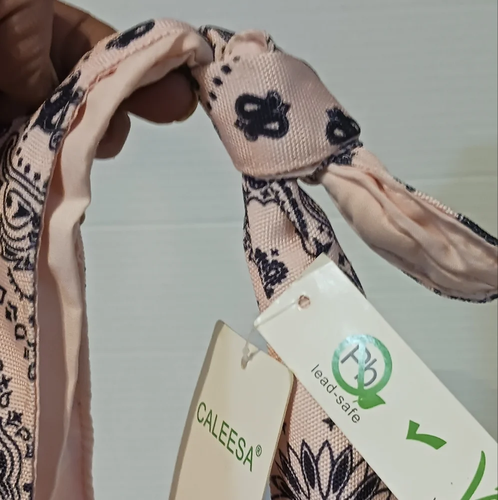 CALEESA PINK‎ HANKERCHIEF PRINT TOTE BAG NWT